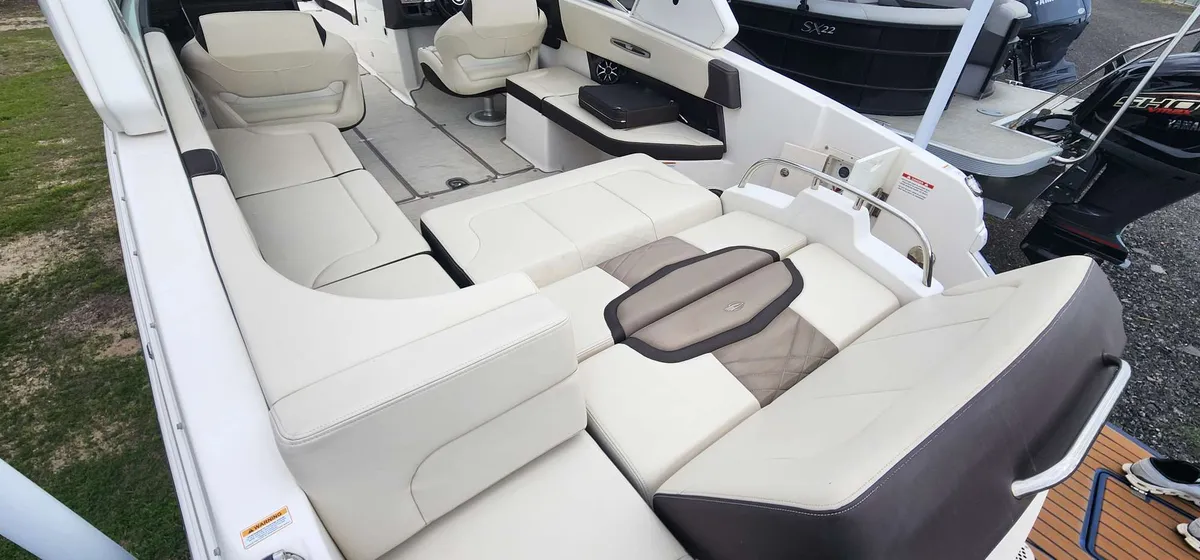 2018 Chaparral 287 SSX