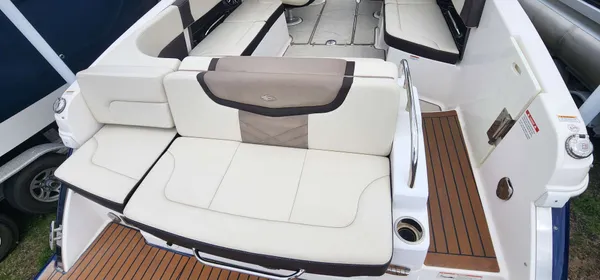 2018 Chaparral 287 SSX