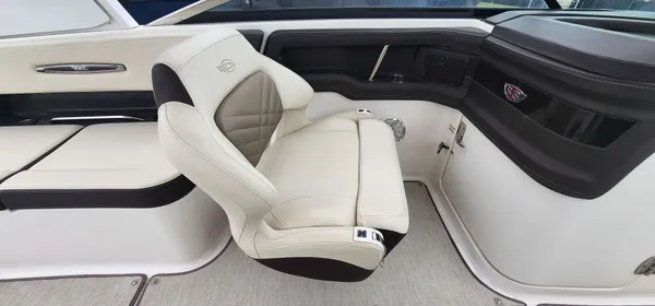 2018 Chaparral 287 SSX