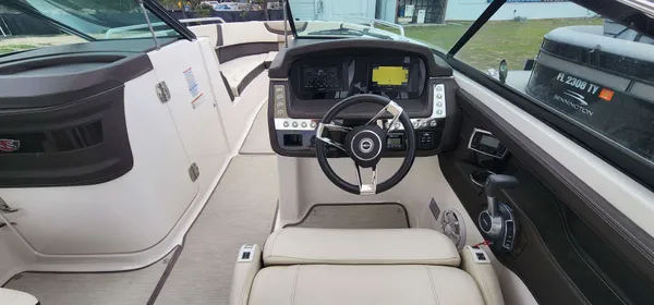 2018 Chaparral 287 SSX