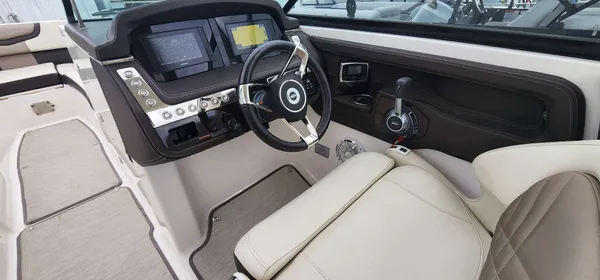 2018 Chaparral 287 SSX