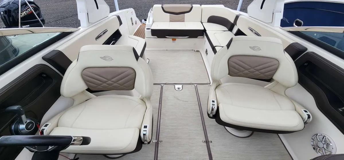 2018 Chaparral 287 SSX