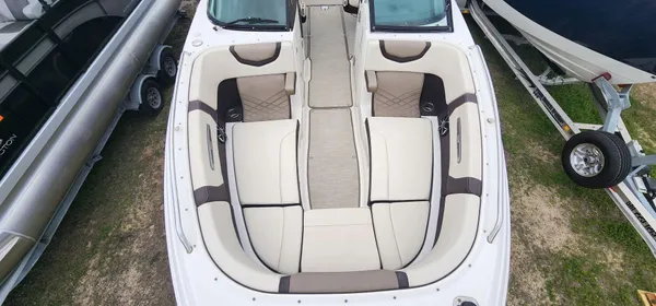 2018 Chaparral 287 SSX