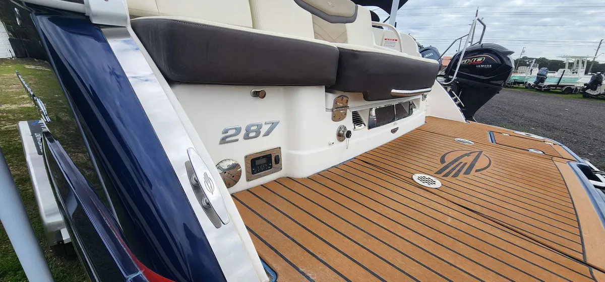 2018 Chaparral 287 SSX