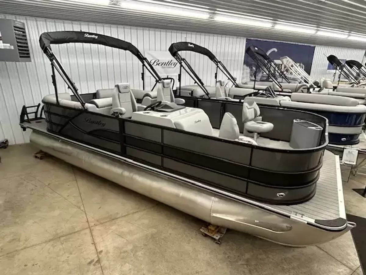 dummy-boat-img