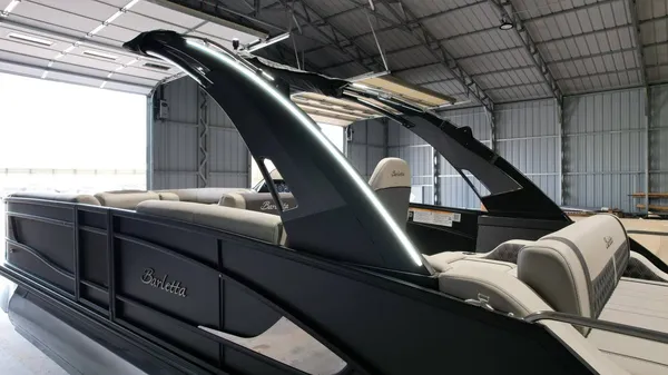 2026 Barletta Lusso 25UA-15