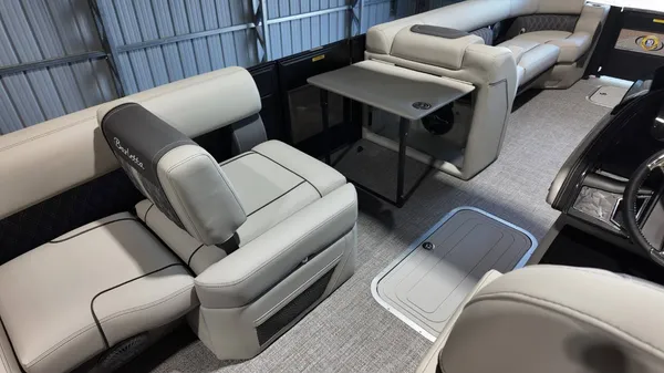 2026 Barletta Lusso 25UA-36
