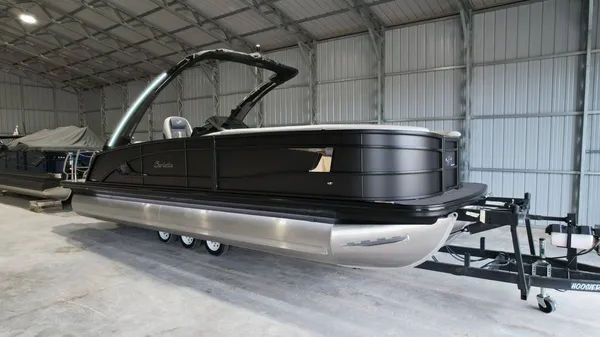 2026 Barletta Lusso 25UA-22