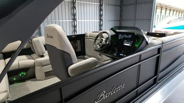 2026 Barletta Lusso 25UA-61