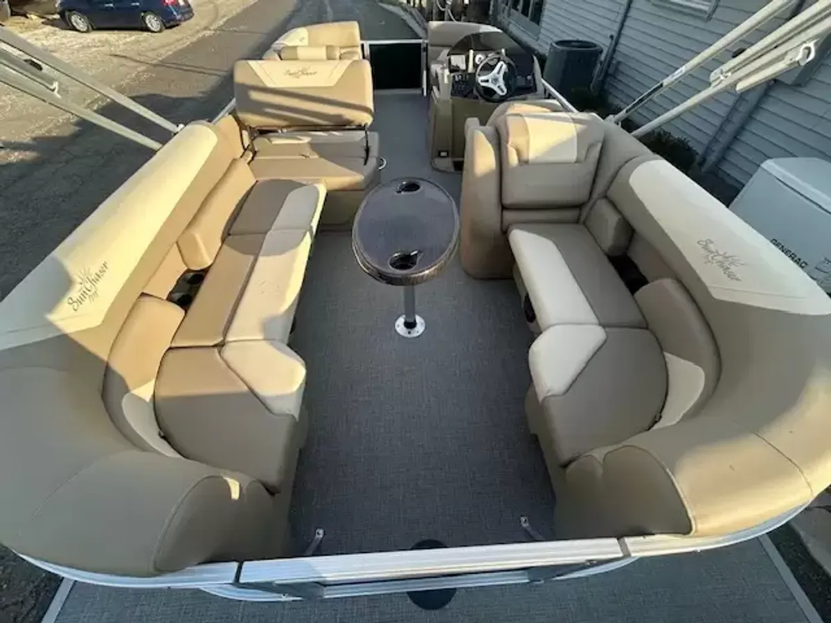 dummy-boat-img
