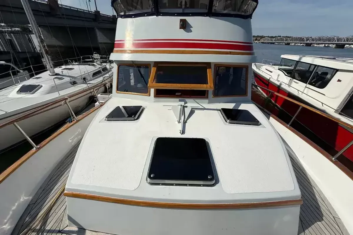 dummy-boat-img