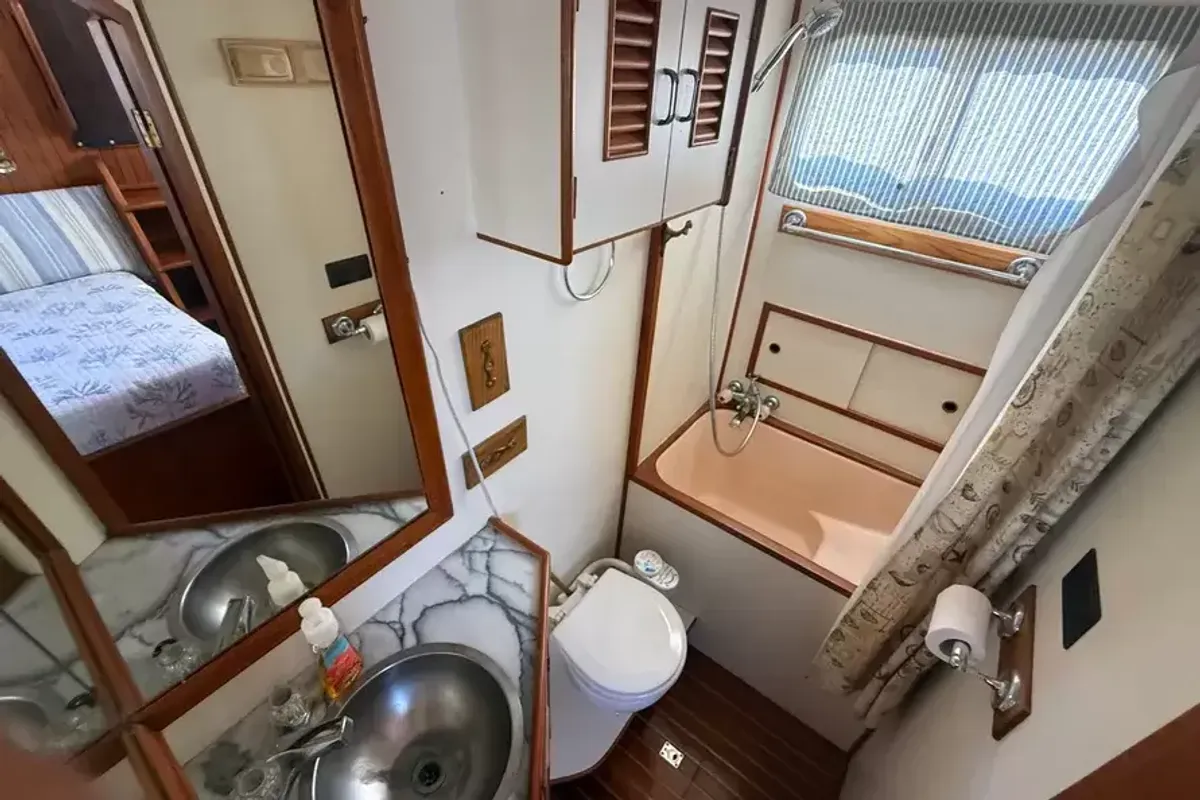 dummy-boat-img