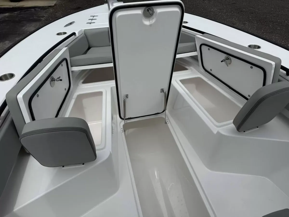 2026 Cape horn 28XS