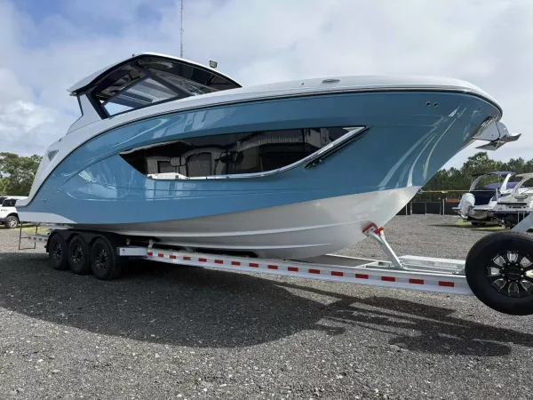 2025 Hurricane SD3200