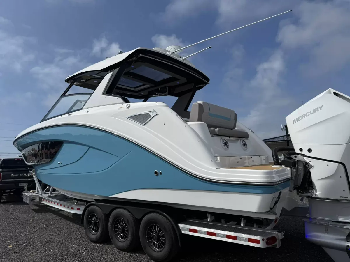 2025 Hurricane SD3200