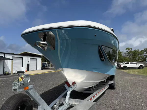 2025 Hurricane SD3200
