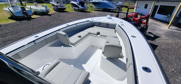 2026 Cape horn 28XS
