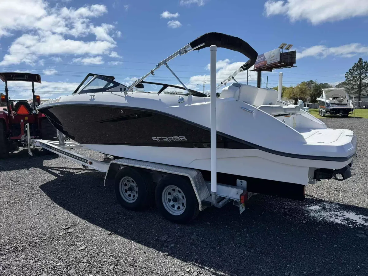 2018 Scarab 215G