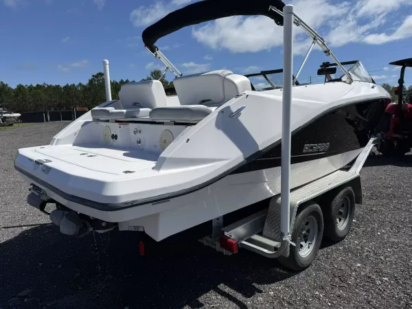 2018 Scarab 215G
