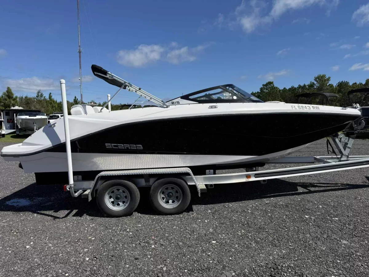 2018 Scarab 215G