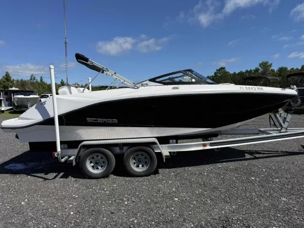 2018 Scarab 215G