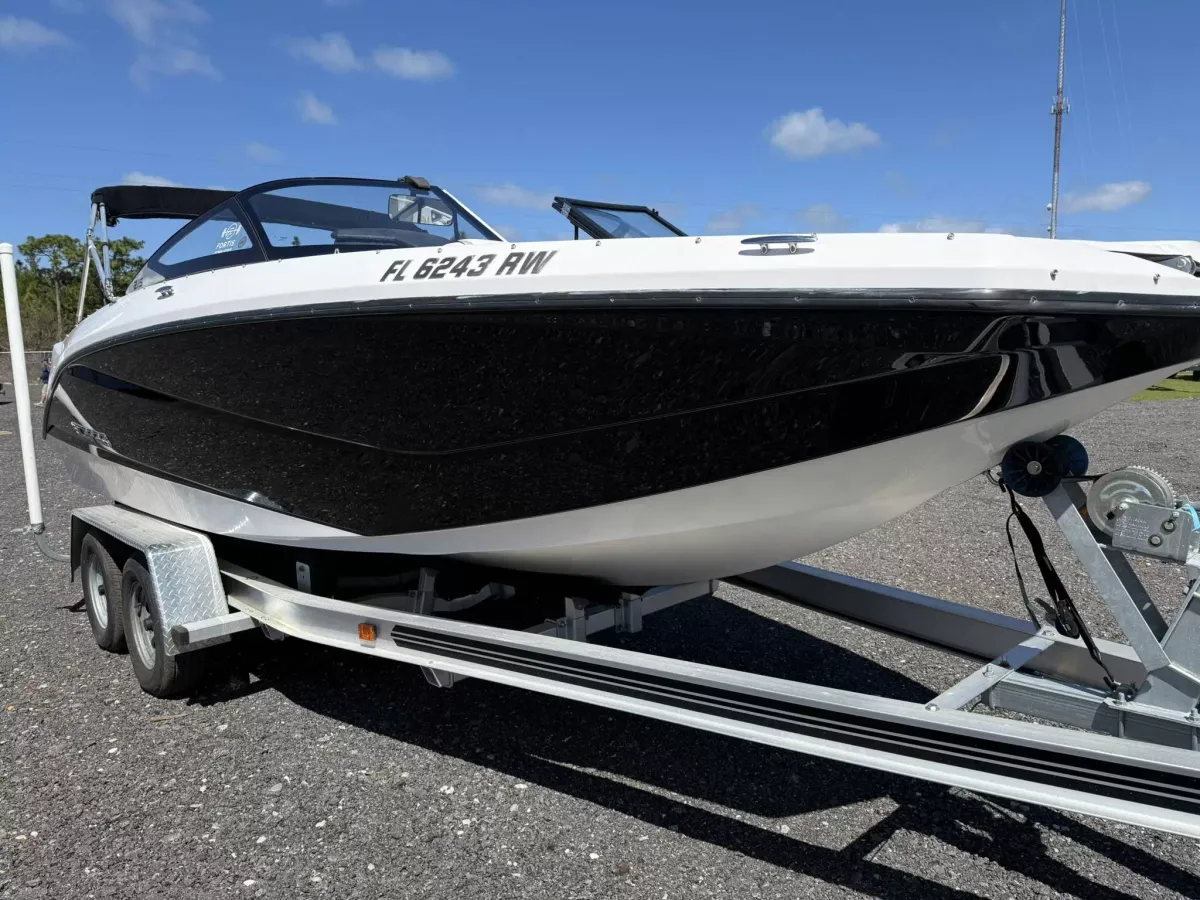 2018 Scarab 215G