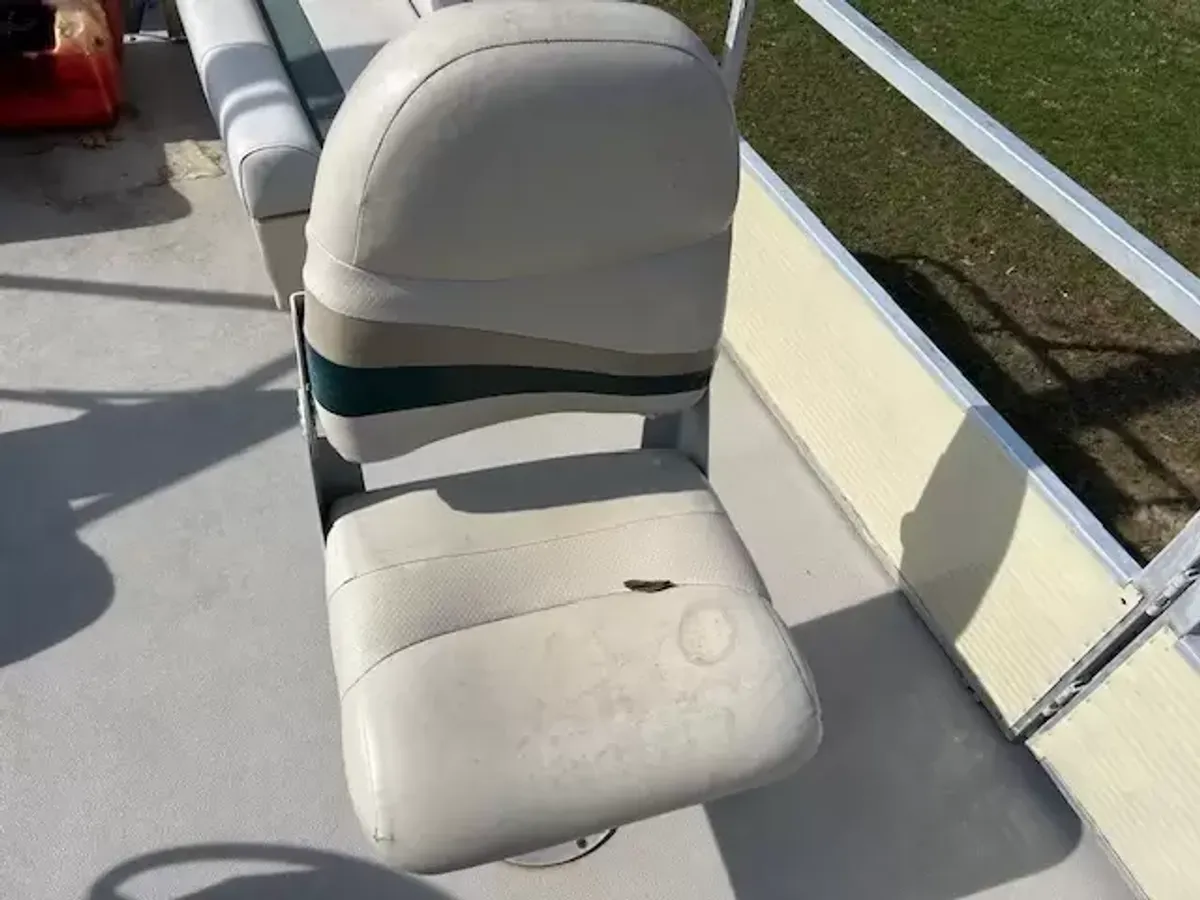 dummy-boat-img