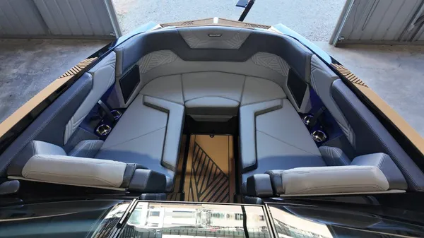 2026 Mastercraft XSTAR 23-30