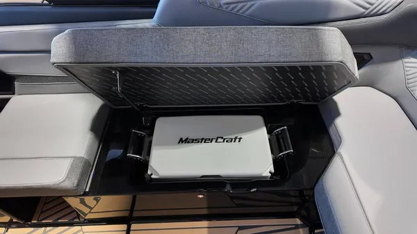 2026 Mastercraft XSTAR 23-105