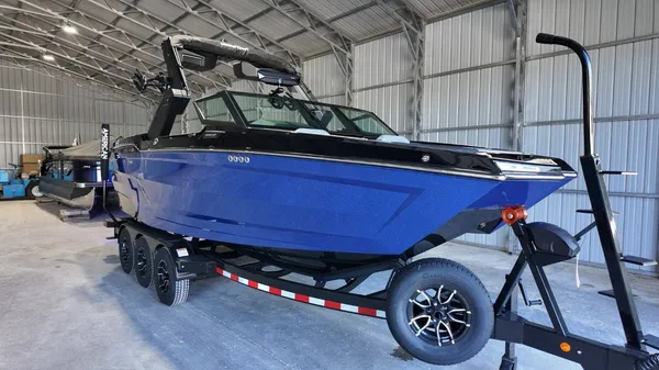 2026 Mastercraft XSTAR 23-27