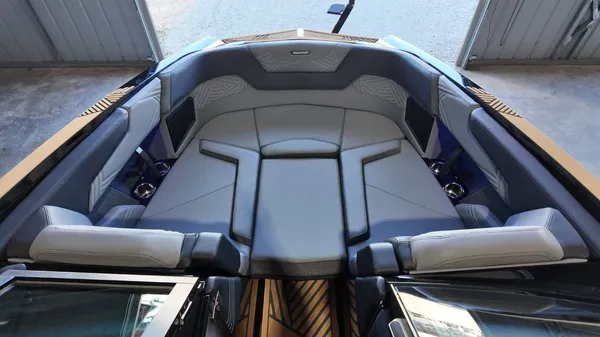 2026 Mastercraft XSTAR 23-51