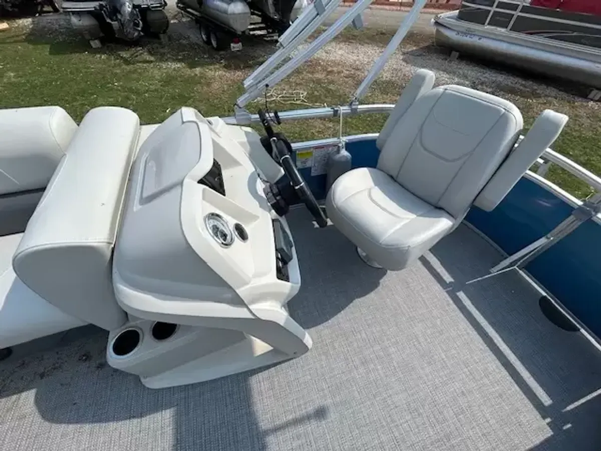 dummy-boat-img