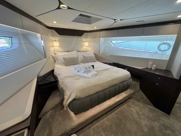 2026 Fairline SQUADRON 58 detail image 37