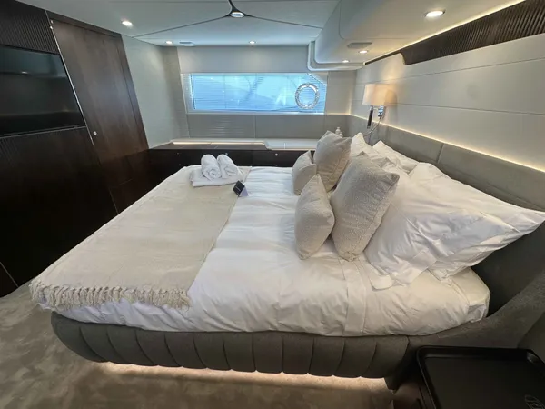 2026 Fairline SQUADRON 58 detail image 49