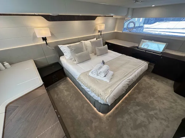 2026 Fairline SQUADRON 58 detail image 52