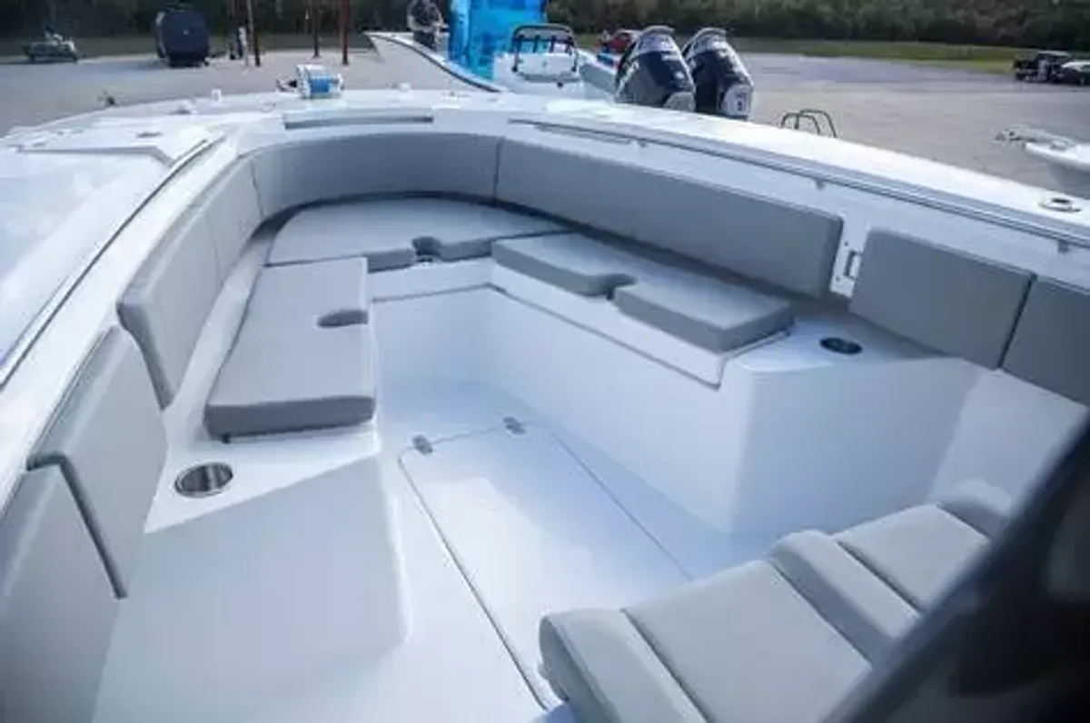 2026 Cape horn 32SX