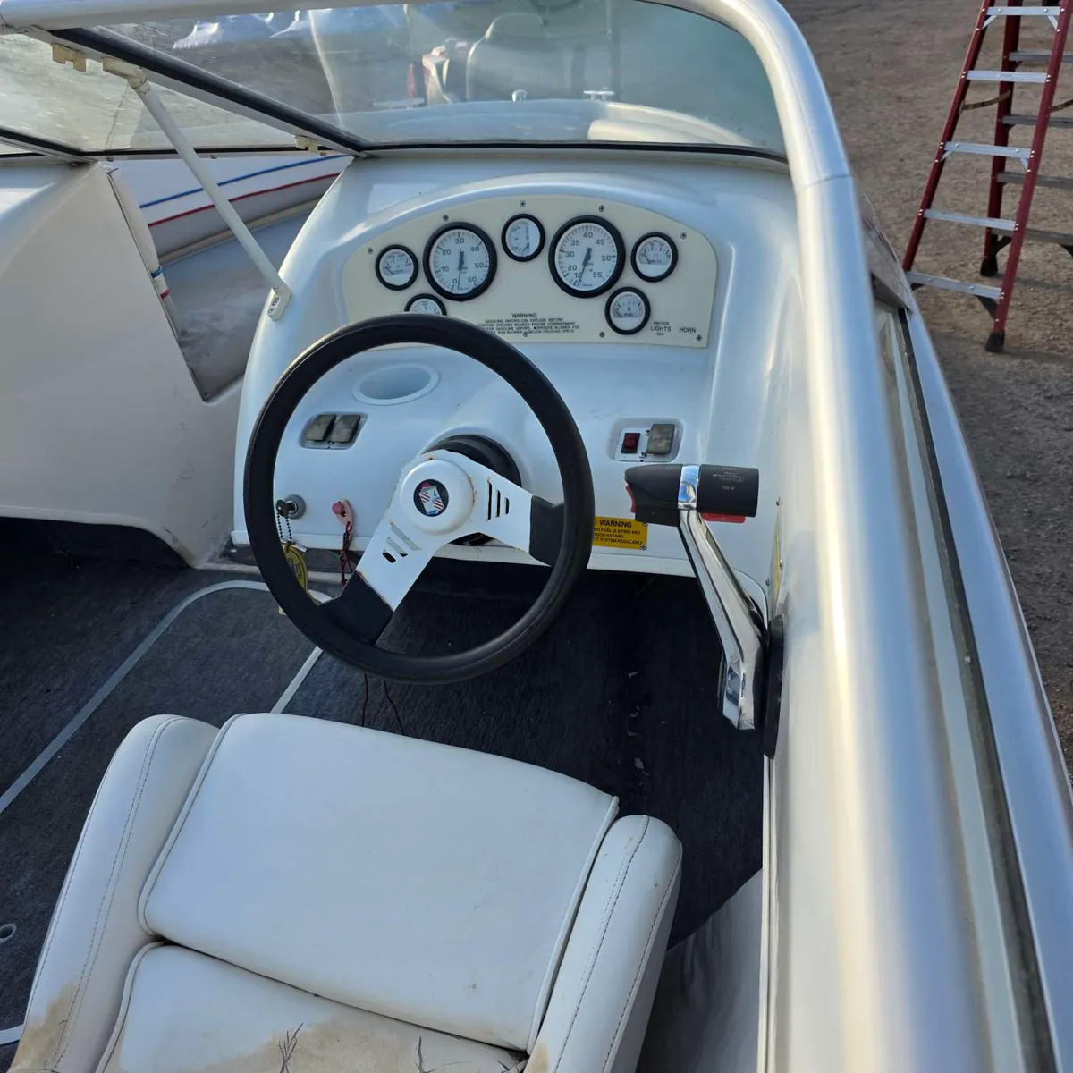 dummy-boat-img