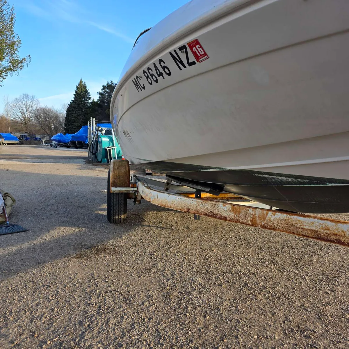 dummy-boat-img