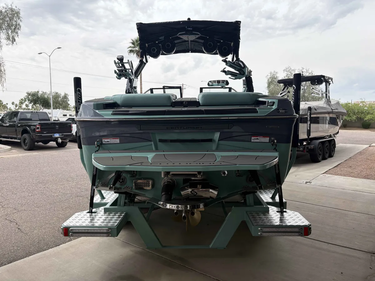 dummy-boat-img