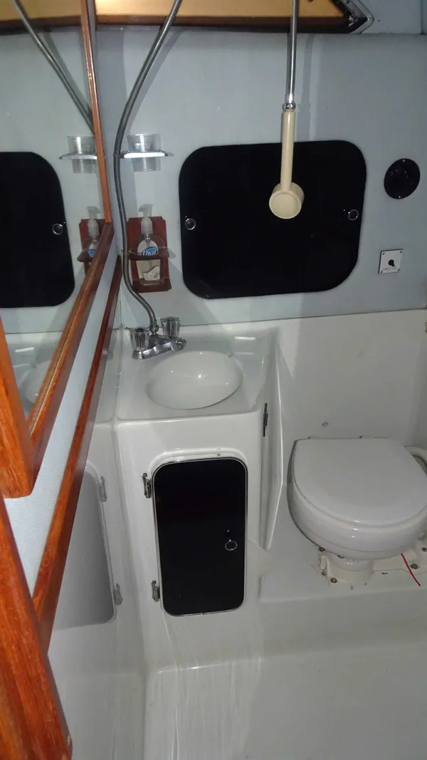 1987 Sea Ray 340 Sundancer-12