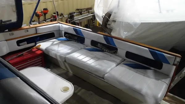 1987 Sea Ray 340 Sundancer-14