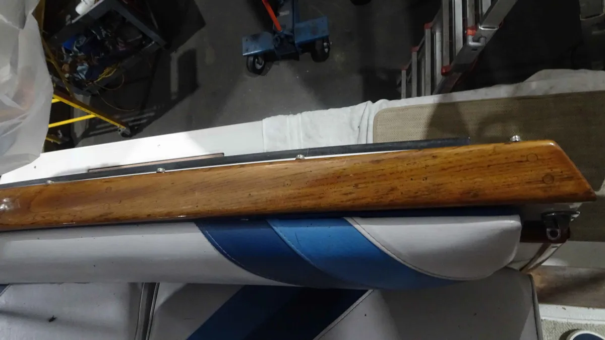 dummy-boat-img