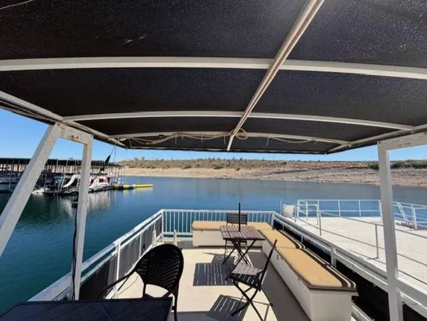 boat-detail-slider-thumb-13