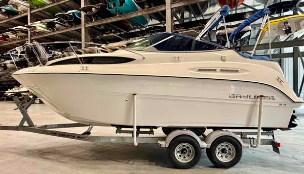 2010 Bayliner 245-4