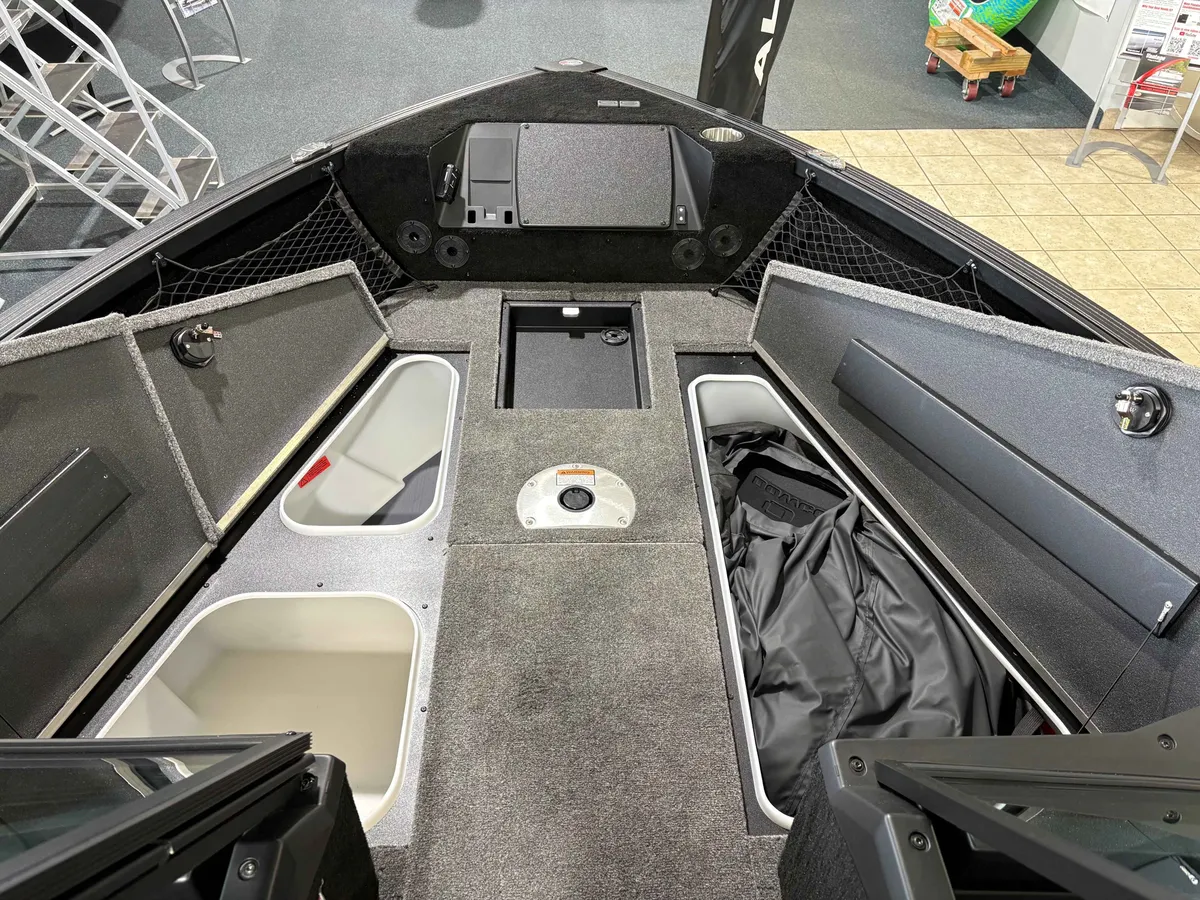 boat-carouselImage-image