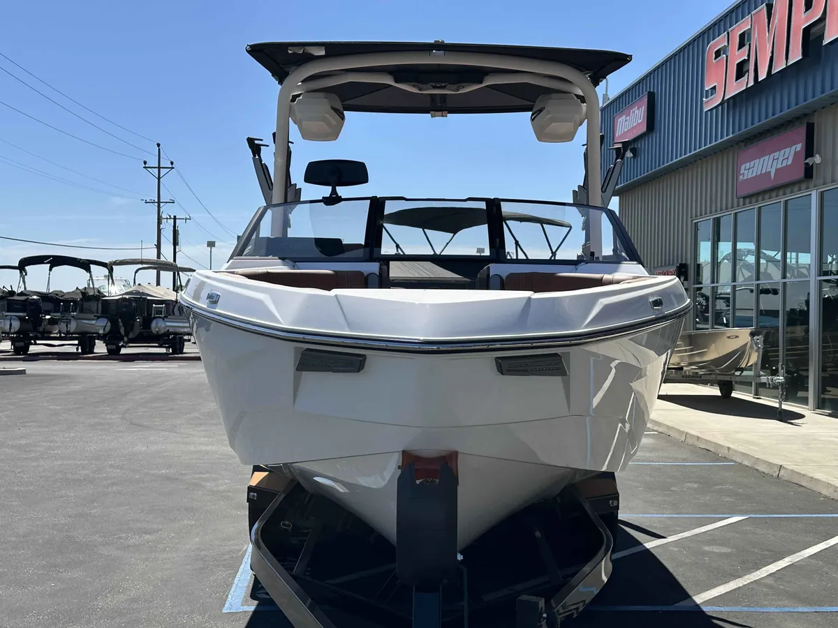 2026 Malibu 25 LSV-4