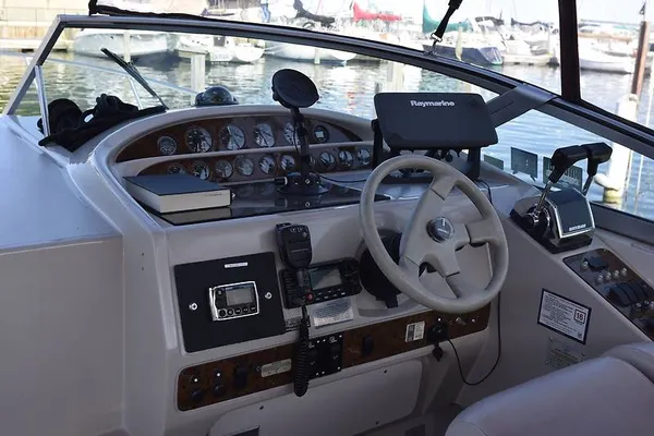 Regal 322 Commodore 1997-4