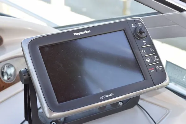Regal 322 Commodore 1997-14