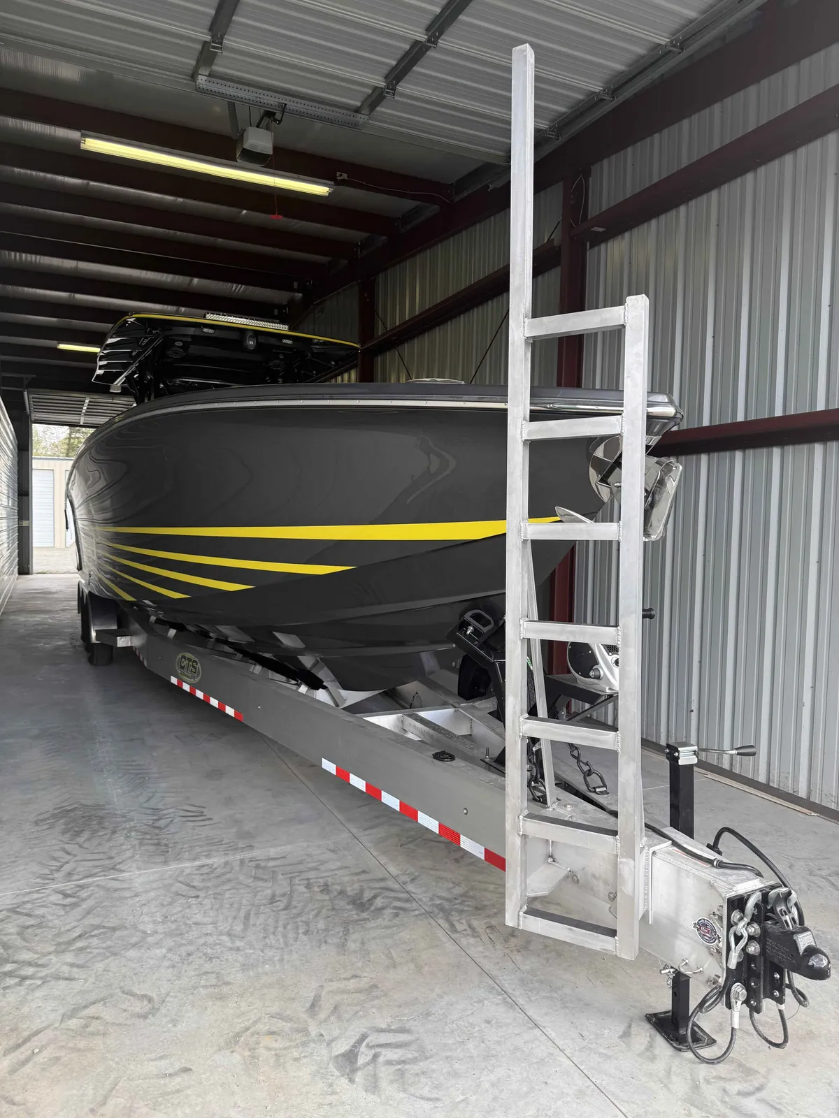 dummy-boat-img