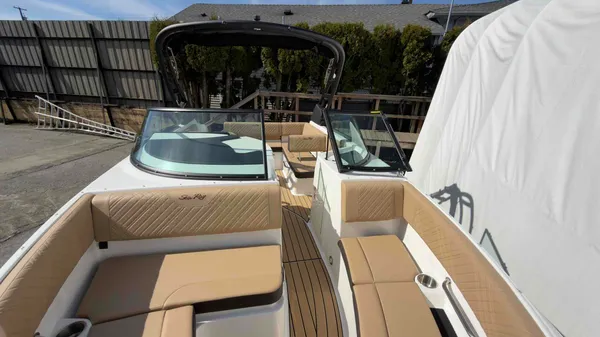 2026 Sea Ray SDX 230-14